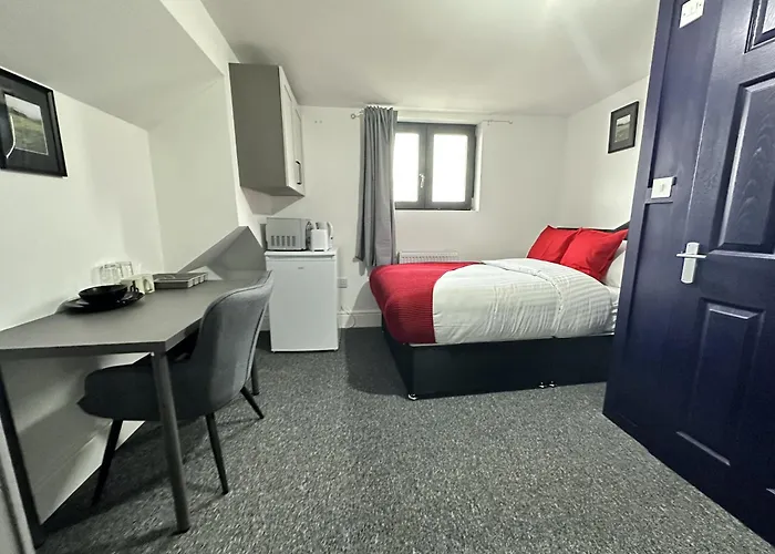 Premier Nottingham Studios - Gawthorne